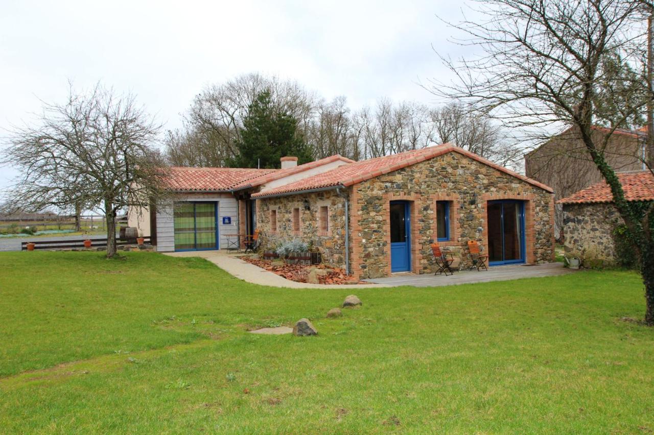 Maison De Charme A Mouzillon - Jardin Et Terrasse Accueillante Exterior foto
