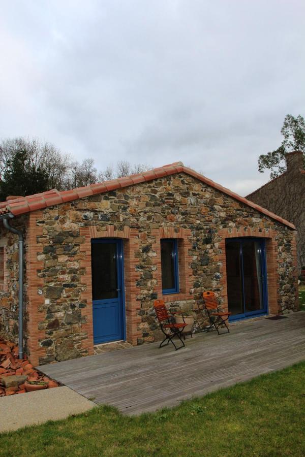 Maison De Charme A Mouzillon - Jardin Et Terrasse Accueillante Exterior foto